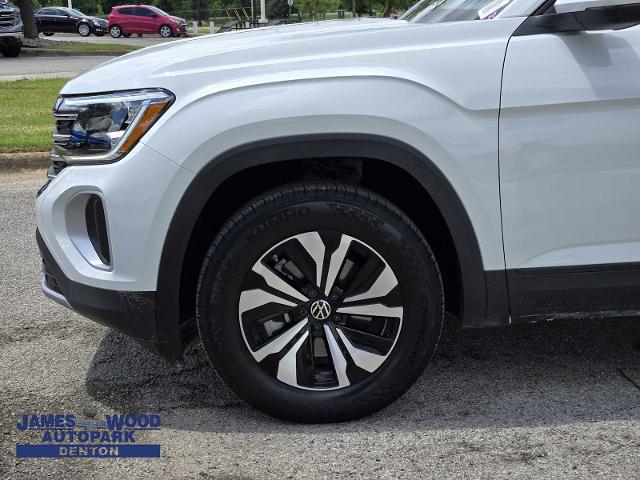 2025 Volkswagen Atlas Vehicle Photo in DENTON, TX 76210-9321