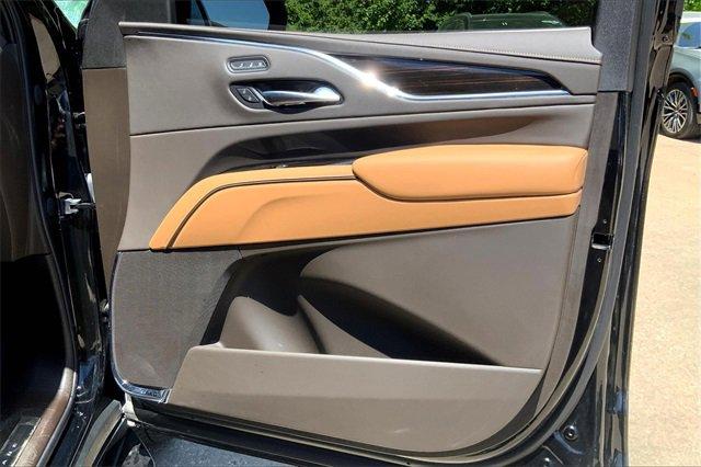 2023 Cadillac Escalade Vehicle Photo in KANSAS CITY, MO 64114-4545
