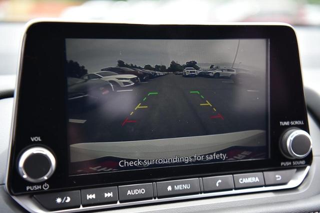 2025 Nissan Rogue Vehicle Photo in Ballwin, MO 63011
