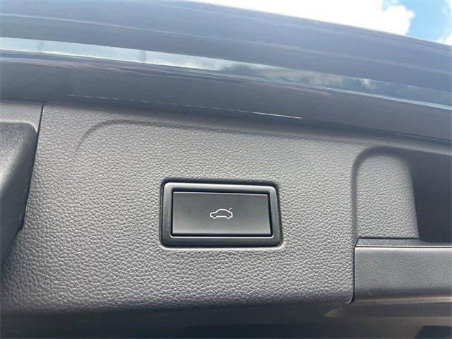 2019 Volkswagen Atlas Vehicle Photo in Willow Grove, PA 19090