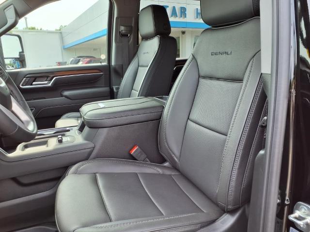 2025 GMC Sierra 2500 HD Vehicle Photo in ROXBORO, NC 27573-6143