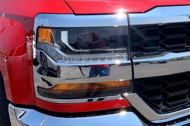 2017 Chevrolet Silverado 1500 Vehicle Photo in INDEPENDENCE, MO 64055-1377