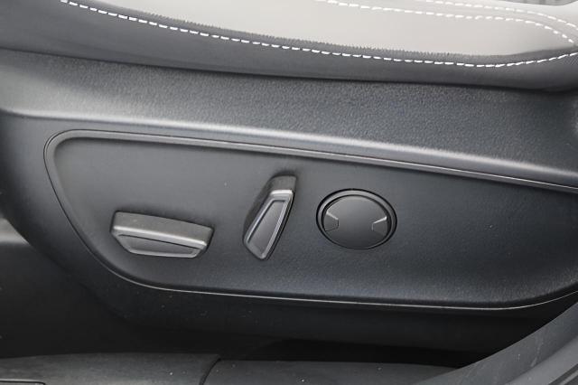 2020 Ford Escape Vehicle Photo in Green Bay, WI 54304