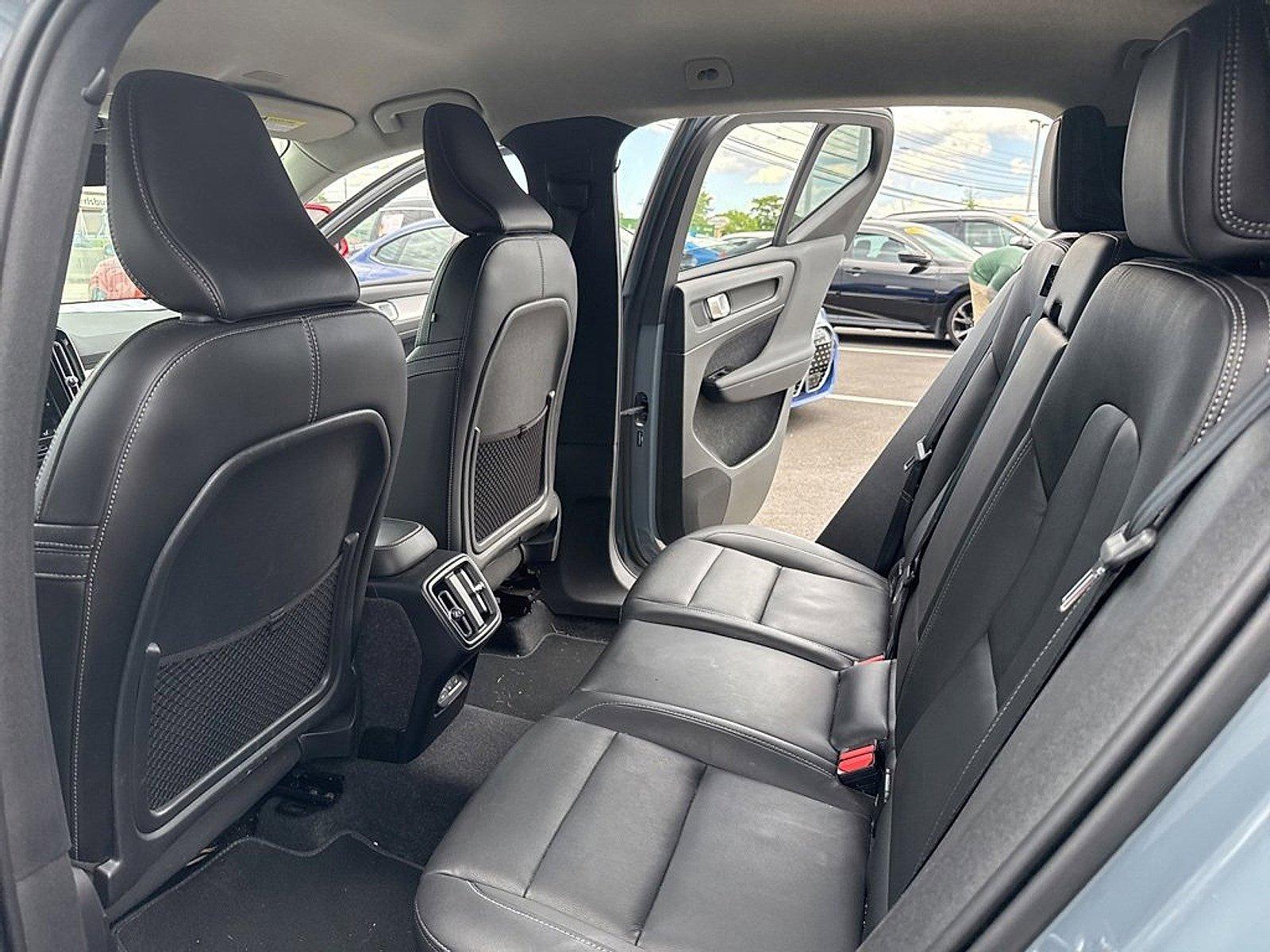 2021 Volvo XC40 Vehicle Photo in Harrisburg, PA 17111
