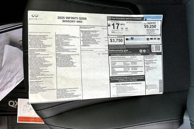 2025 INFINITI QX80 Vehicle Photo in Grapevine, TX 76051