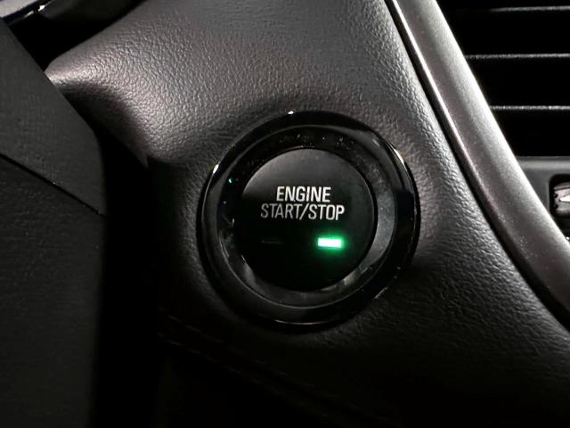 2022 Chevrolet Trax Vehicle Photo in Roslyn, NY 11576