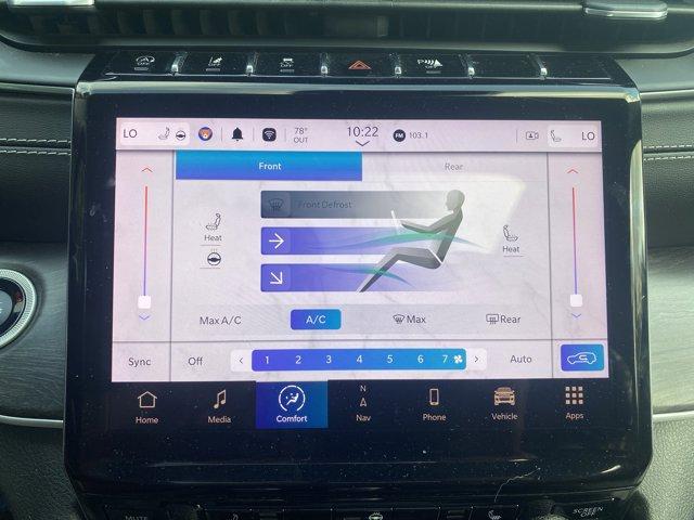 2022 Jeep Grand Cherokee L Vehicle Photo in Doylsetown, PA 18901