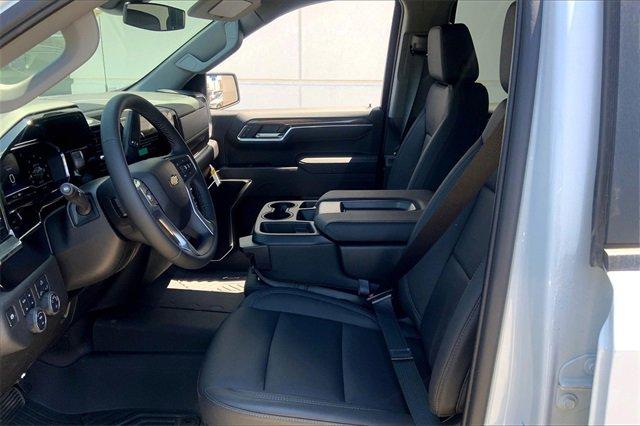 2025 Chevrolet Silverado 1500 Vehicle Photo in KANSAS CITY, MO 64114-4502