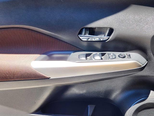 2018 Nissan Kicks Vehicle Photo in DENTON, TX 76210-9321