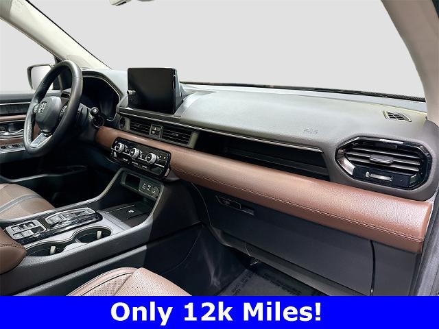 2024 Honda Pilot Vehicle Photo in EVERETT, WA 98203-5662