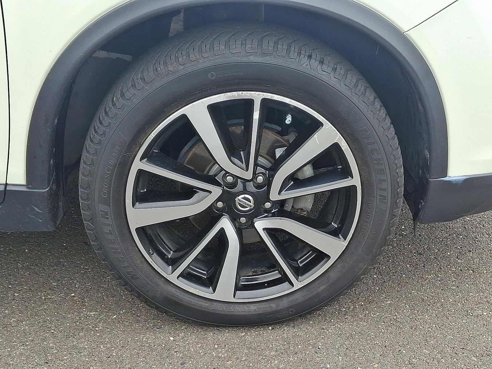 2019 Nissan Rogue Vehicle Photo in Trevose, PA 19053