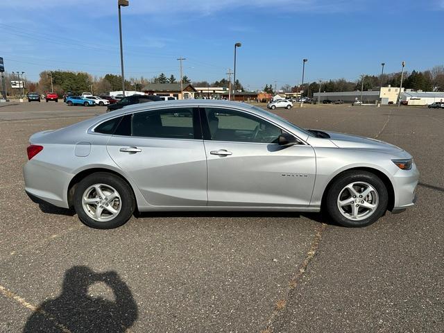 Used 2016 Chevrolet Malibu 1FL with VIN 1G1ZC5ST3GF253798 for sale in Mora, Minnesota