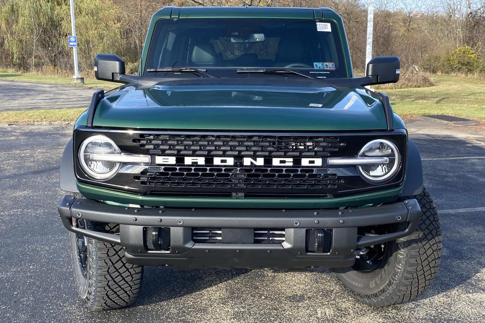 2024 Ford Bronco Vehicle Photo in Belle Vernon, PA 15012