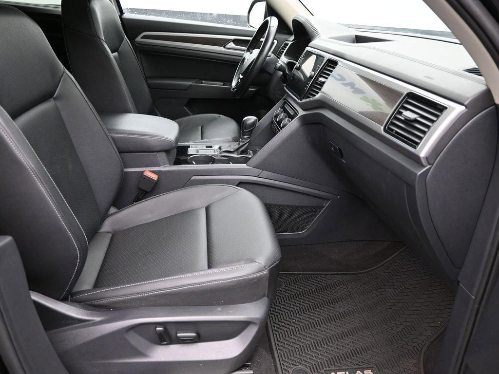 2019 Volkswagen Atlas Vehicle Photo in Marion, IA 52302