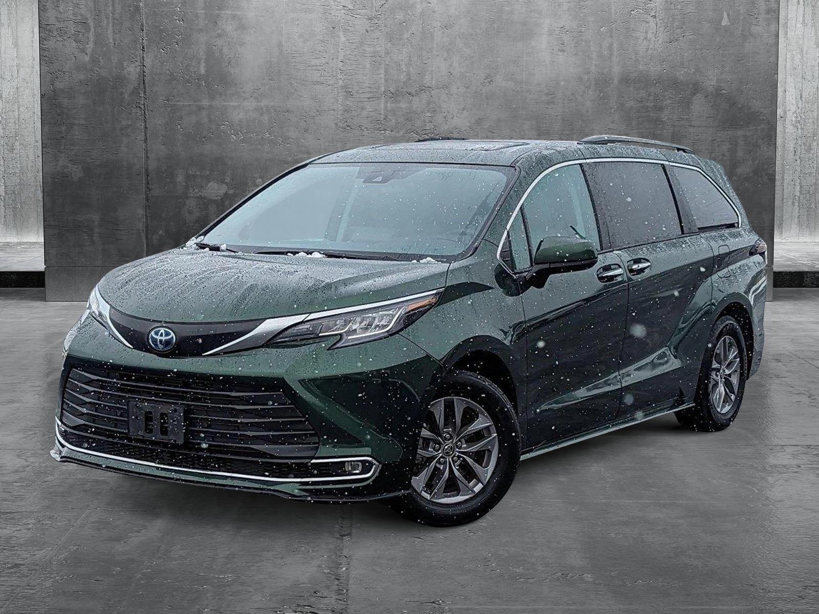 2023 Toyota Sienna Vehicle Photo in Spokane Valley, WA 99212