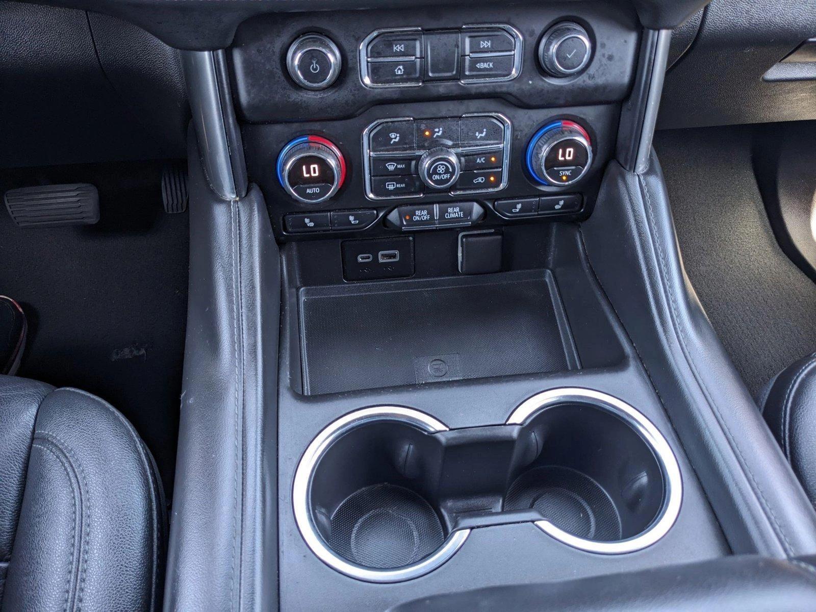 2022 Chevrolet Suburban Vehicle Photo in HOUSTON, TX 77034-5009