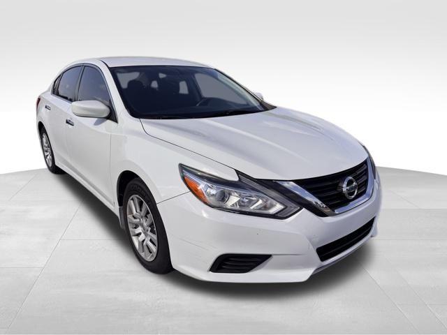 2017 Nissan Altima Vehicle Photo in DELRAY BEACH, FL 33483-3294