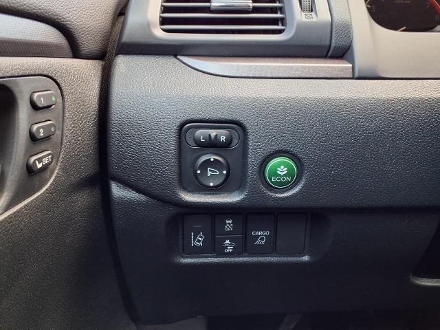 2025 Honda Ridgeline Vehicle Photo in Oshkosh, WI 54904