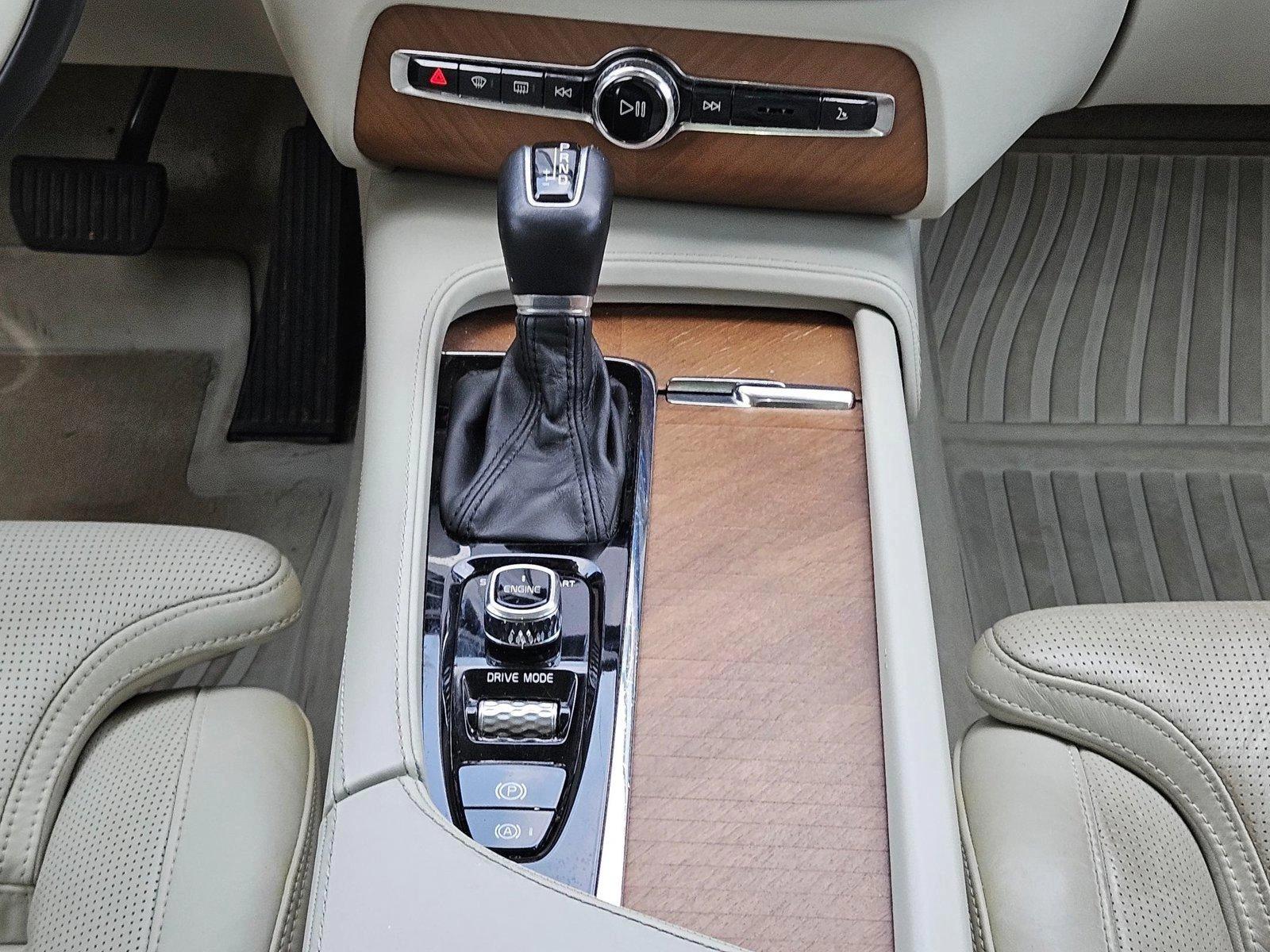 2016 Volvo XC90 Vehicle Photo in Austin, TX 78728