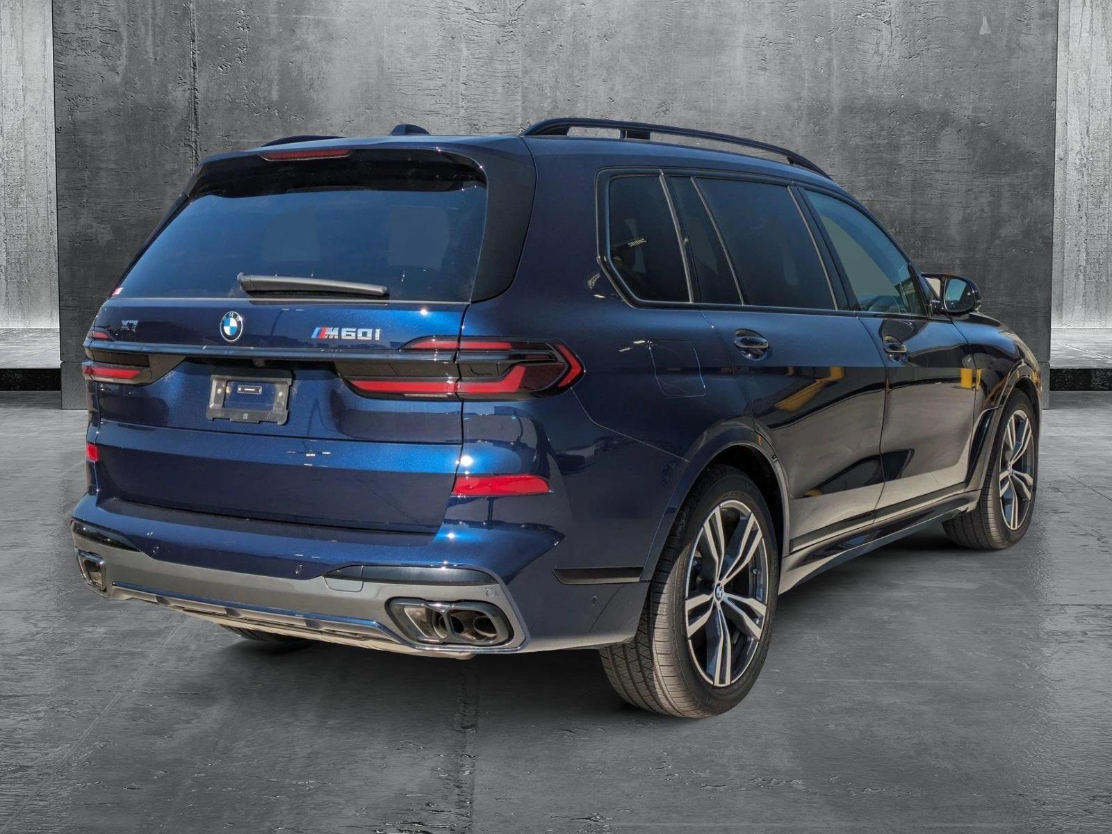 2024 BMW X7 M60i Vehicle Photo in Rockville, MD 20852