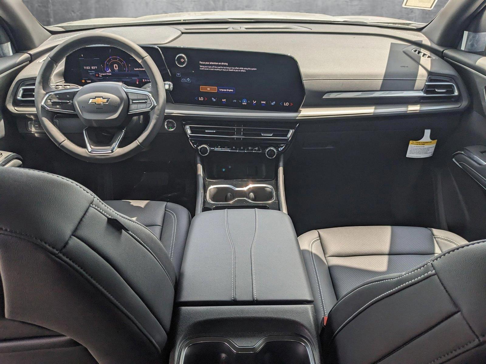 2025 Chevrolet Traverse Vehicle Photo in MIAMI, FL 33172-3015