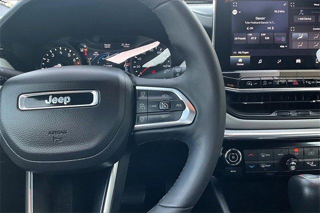 2023 Jeep Compass Vehicle Photo in TOPEKA, KS 66609-0000