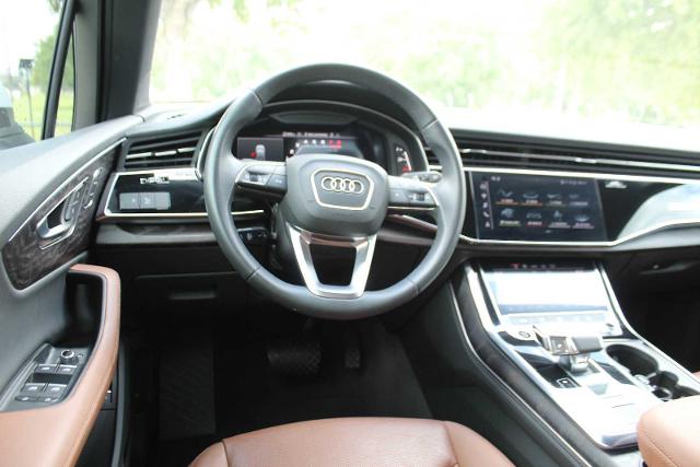 2024 Audi Q7 Vehicle Photo in HOUSTON, TX 77090