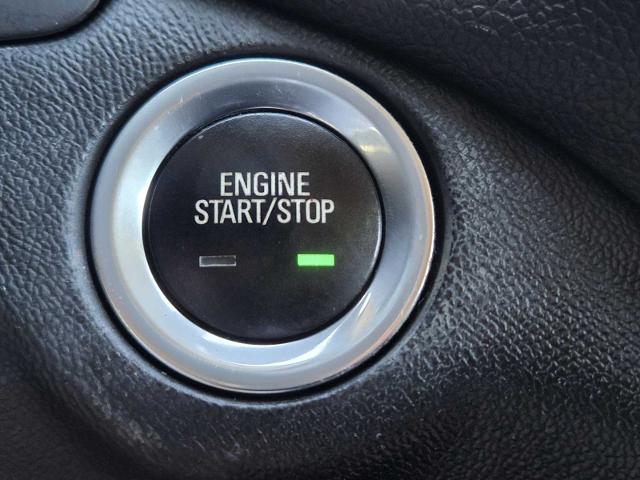 2020 Chevrolet Equinox Vehicle Photo in DENTON, TX 76210-9321