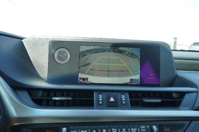 2021 Lexus ES 300h Vehicle Photo in Riverdale, UT 84405