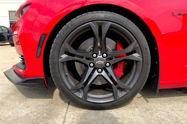 2022 Chevrolet Camaro Vehicle Photo in TOPEKA, KS 66609-0000