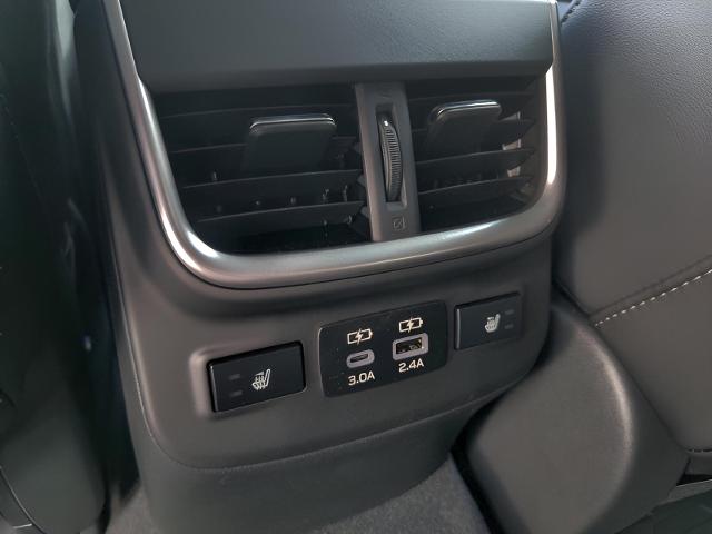 2025 Subaru Outback Vehicle Photo in Green Bay, WI 54304