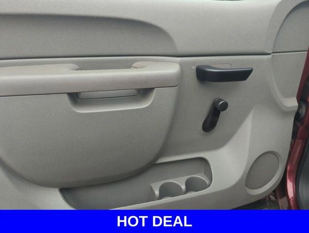 2013 Chevrolet Silverado 1500 Vehicle Photo in Merrillville, IN 46410