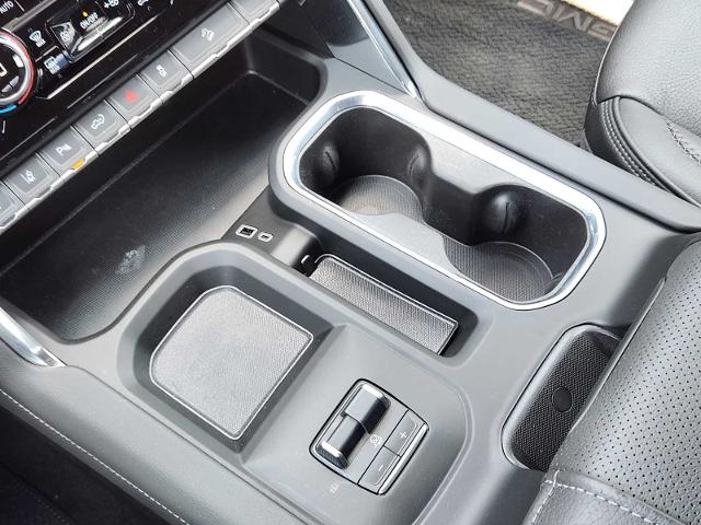 2024 GMC Sierra 2500 HD Vehicle Photo in DENTON, TX 76210-9321