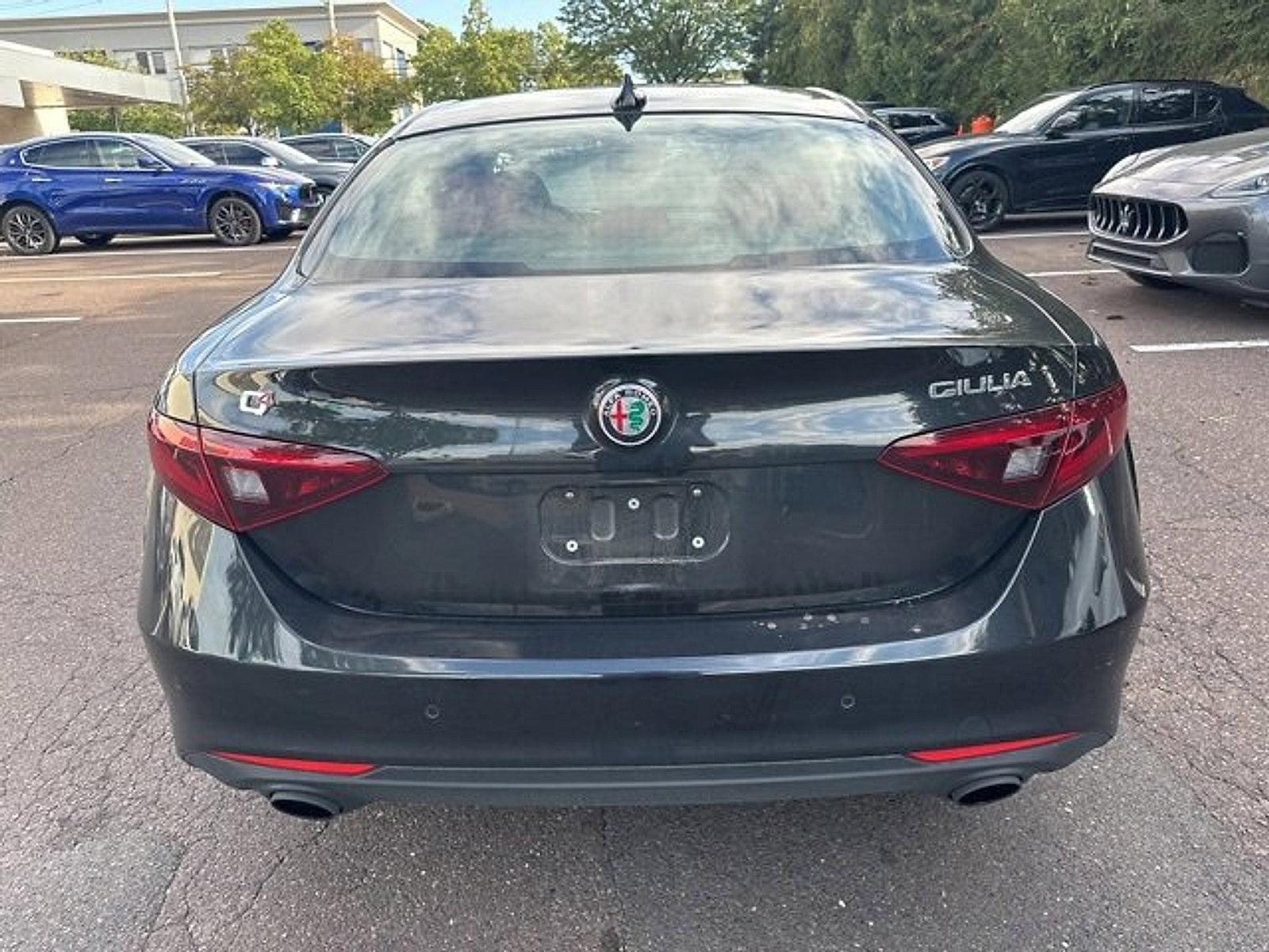 2022 Alfa Romeo Giulia Vehicle Photo in Willow Grove, PA 19090