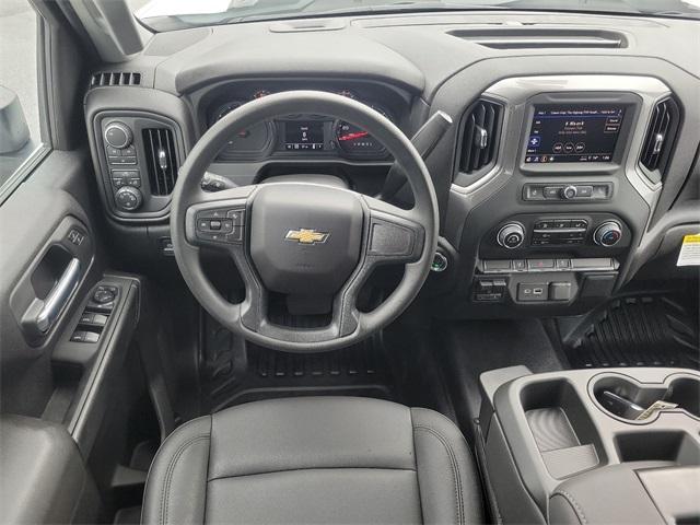 2024 Chevrolet Silverado 3500 HD Chassis Cab Vehicle Photo in LEWES, DE 19958-4935