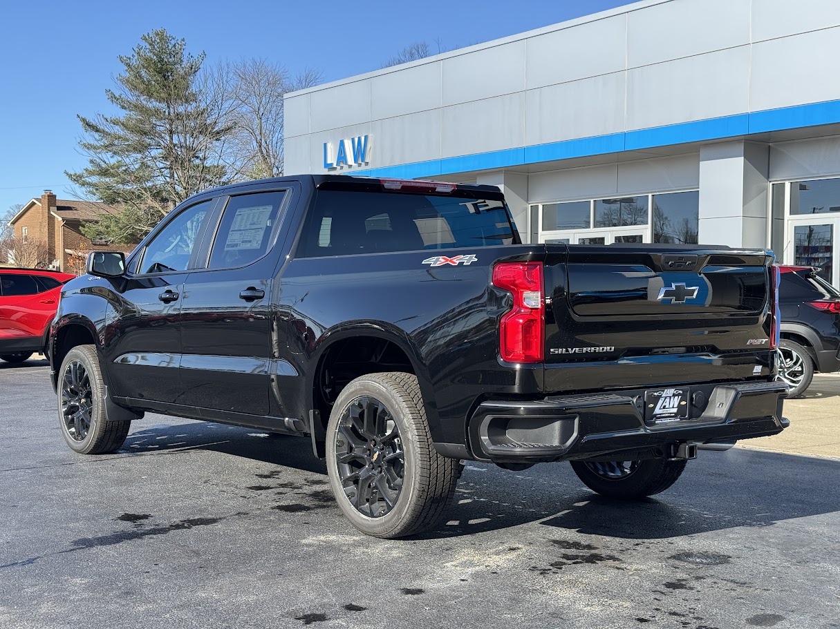 2025 Chevrolet Silverado 1500 Vehicle Photo in BOONVILLE, IN 47601-9633