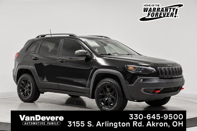 2020 Jeep Cherokee Vehicle Photo in Akron, OH 44312