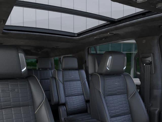 2025 Cadillac Escalade ESV Vehicle Photo in LIBERTYVILLE, IL 60048-3287