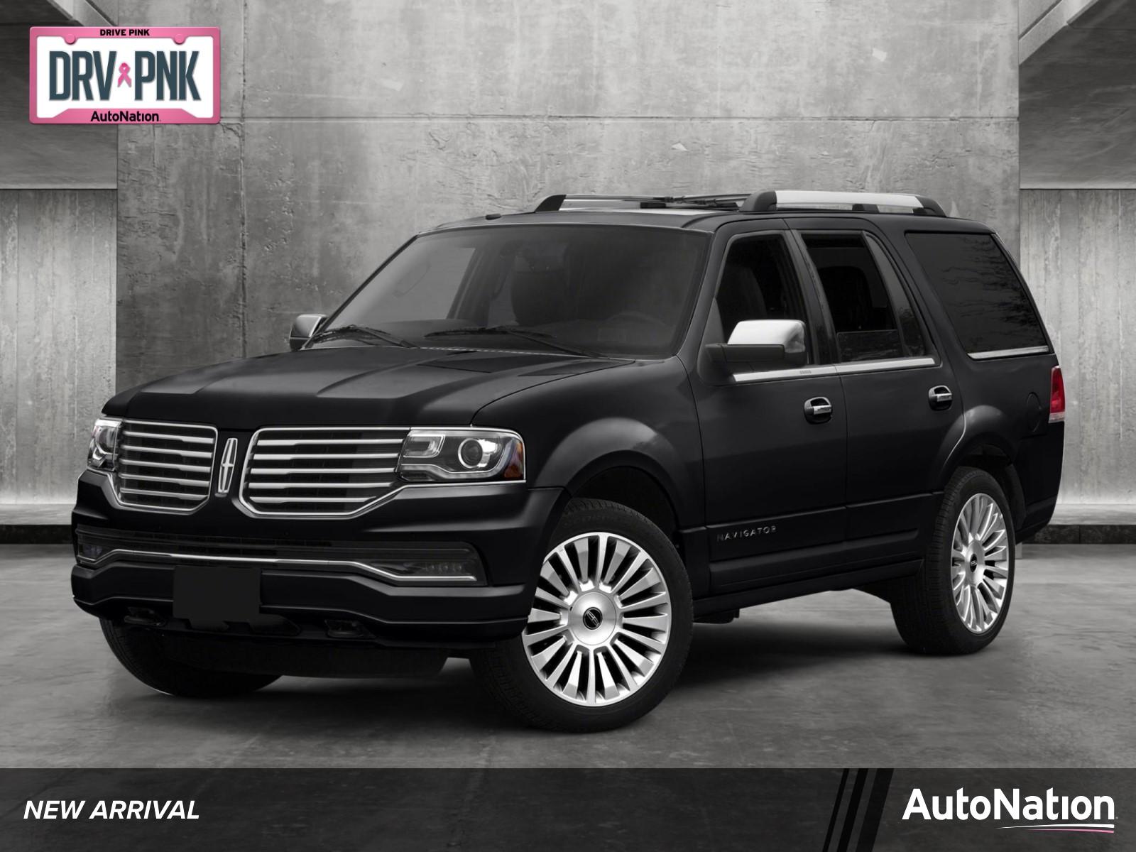 2017 Lincoln Navigator Vehicle Photo in PEMBROKE PINES, FL 33024-6534