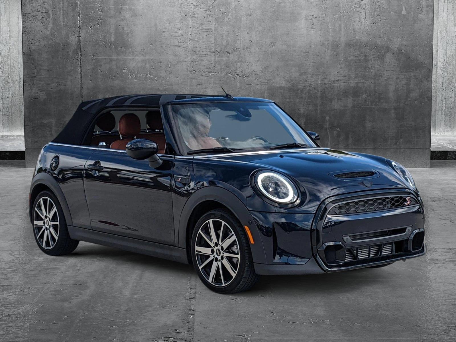 2024 MINI Cooper S Convertible Vehicle Photo in Davie, FL 33331