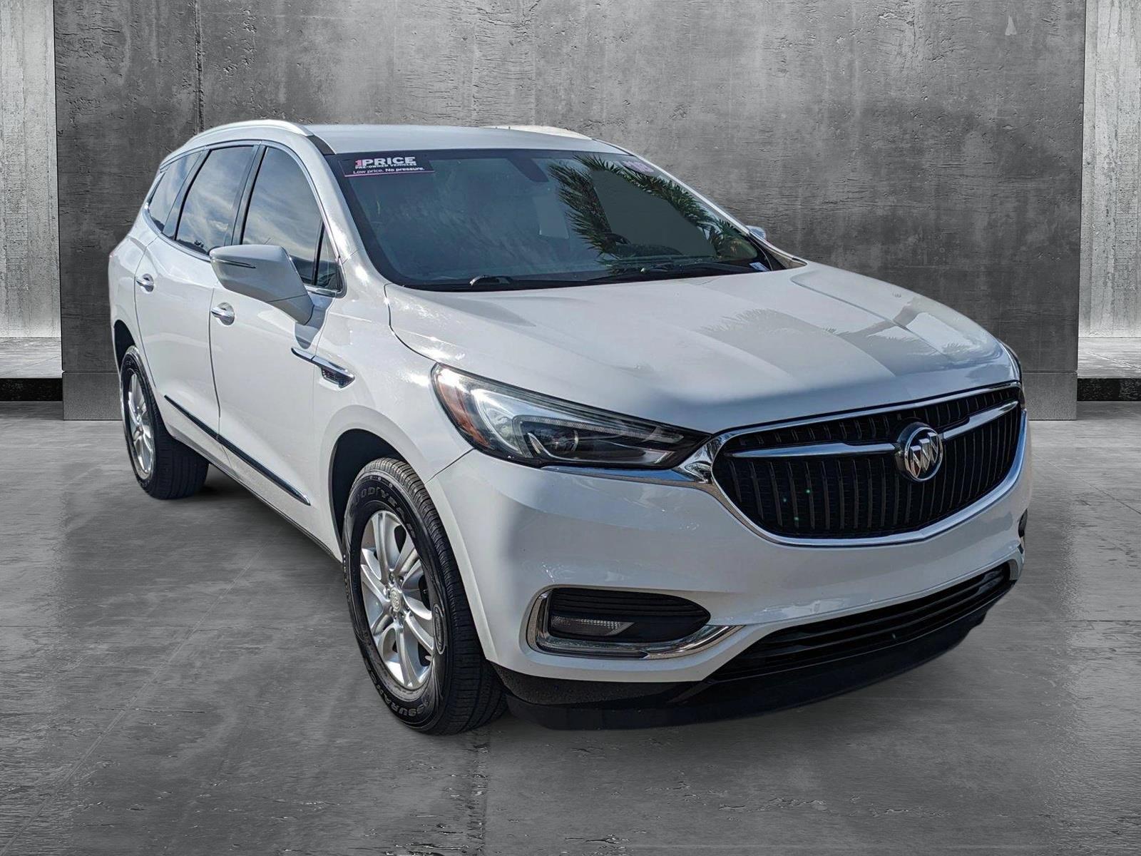 2018 Buick Enclave Vehicle Photo in Sarasota, FL 34231