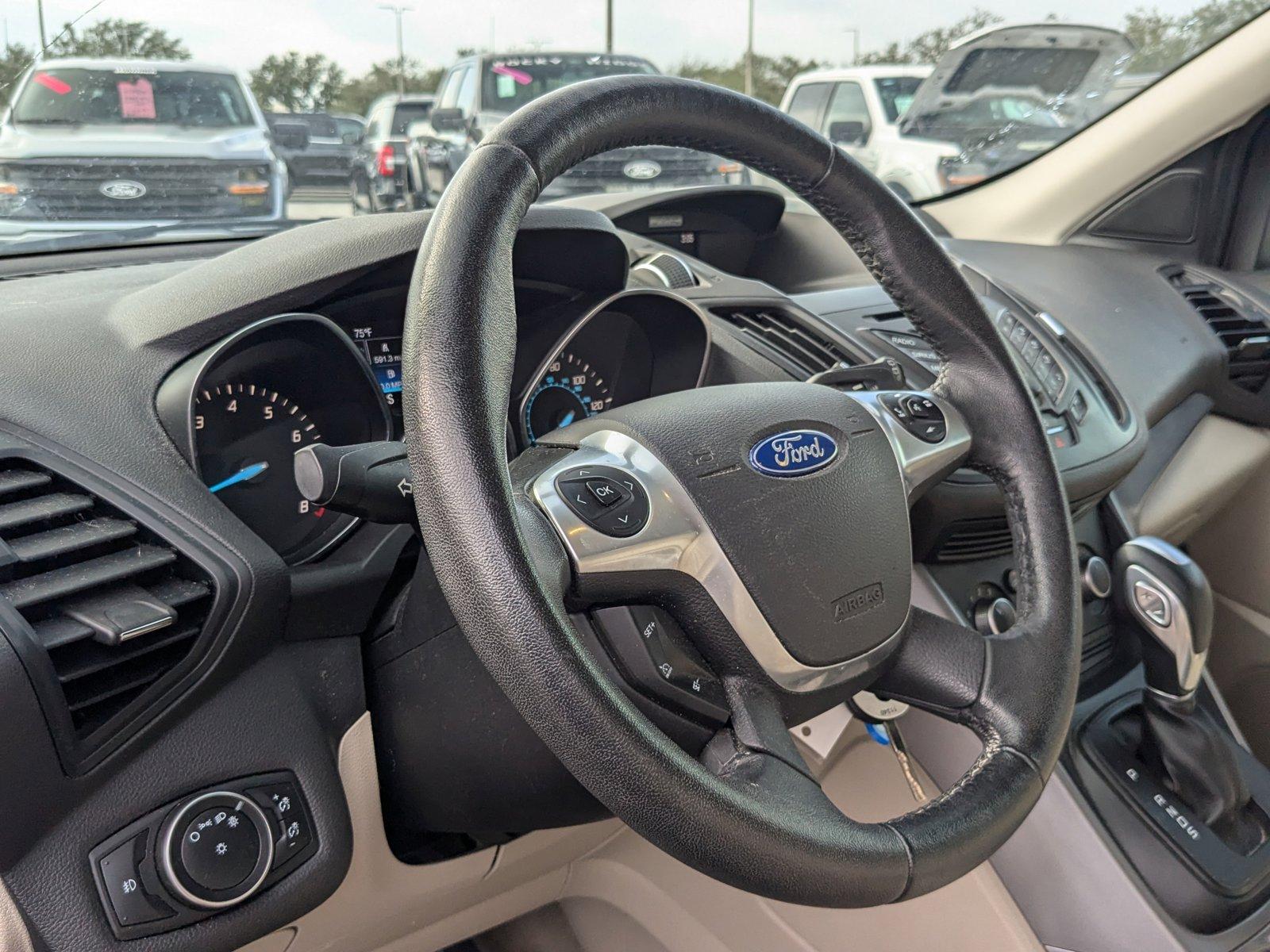 2016 Ford Escape Vehicle Photo in St. Petersburg, FL 33713