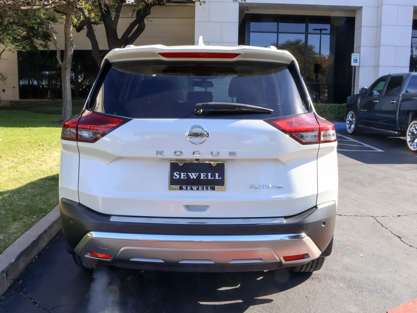 2021 Nissan Rogue Vehicle Photo in DALLAS, TX 75209-3095