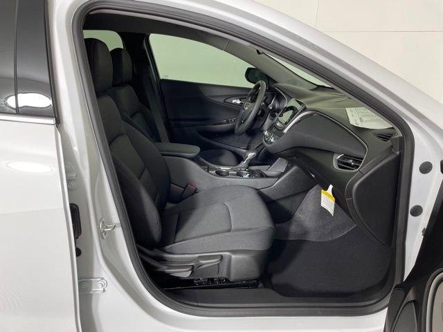 2025 Chevrolet Malibu Vehicle Photo in PHOENIX, AZ 85014-3381