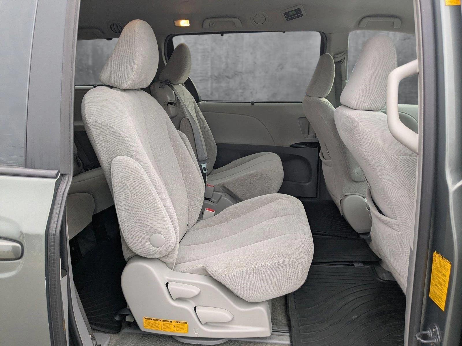 2013 Toyota Sienna Vehicle Photo in Spokane Valley, WA 99212