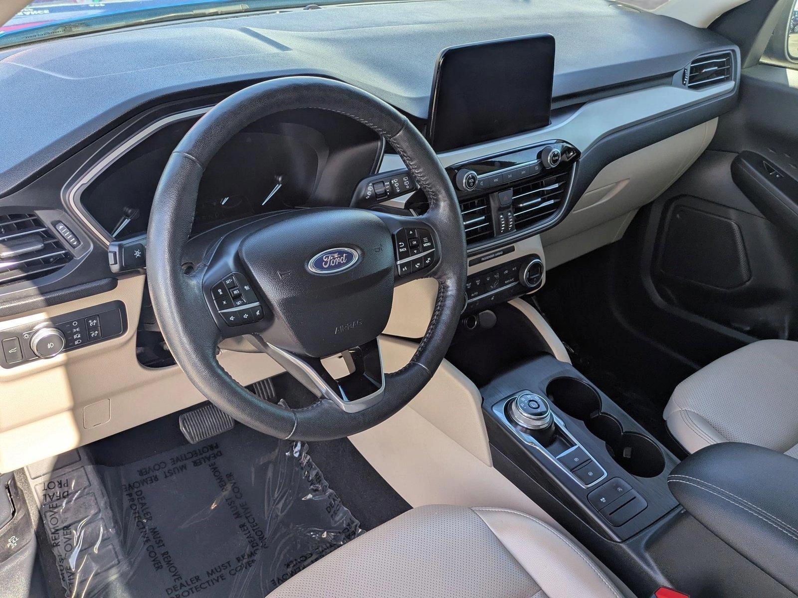 2020 Ford Escape Vehicle Photo in Bradenton, FL 34207