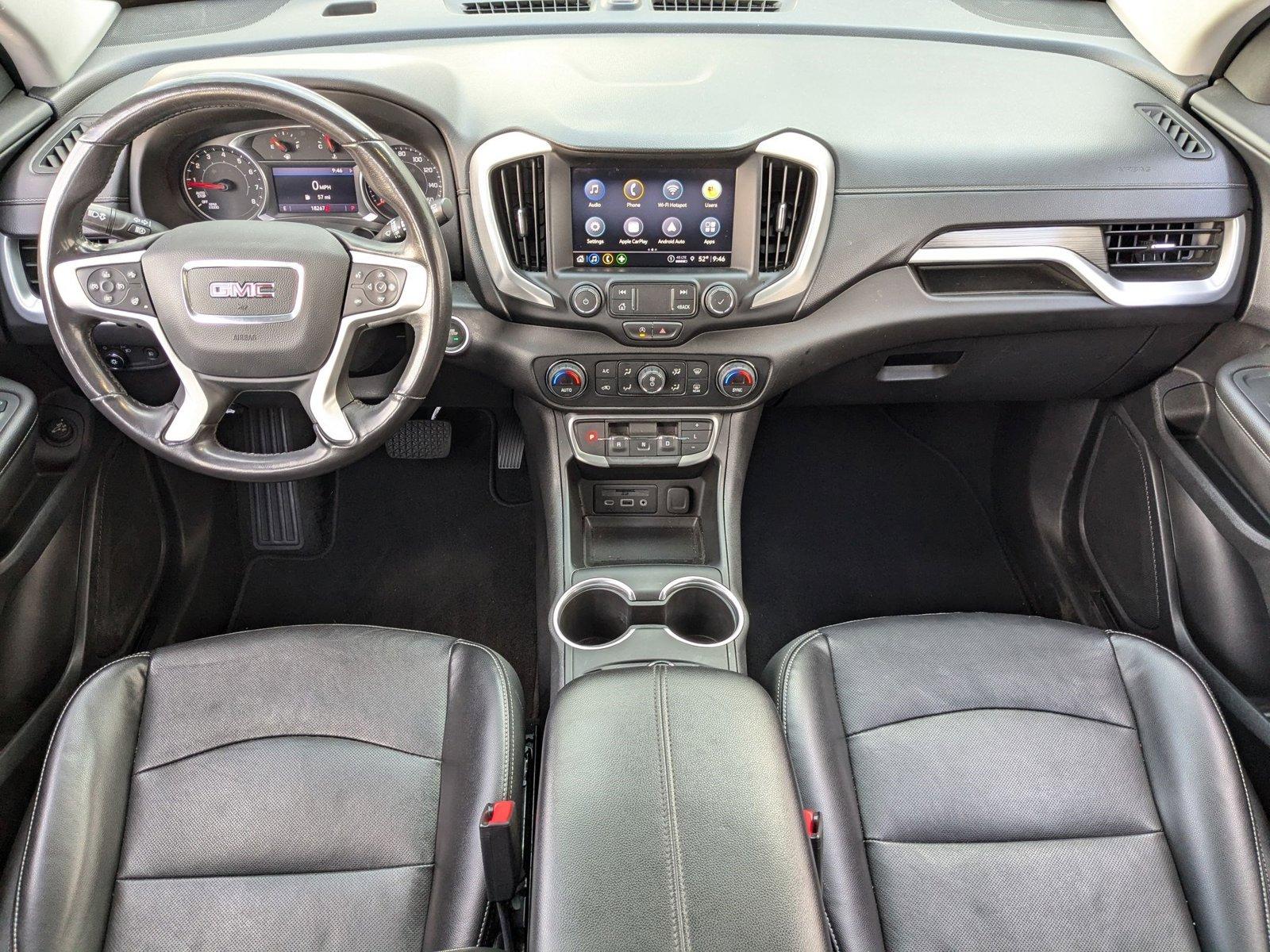 2022 GMC Terrain Vehicle Photo in VALENCIA, CA 91355-1705