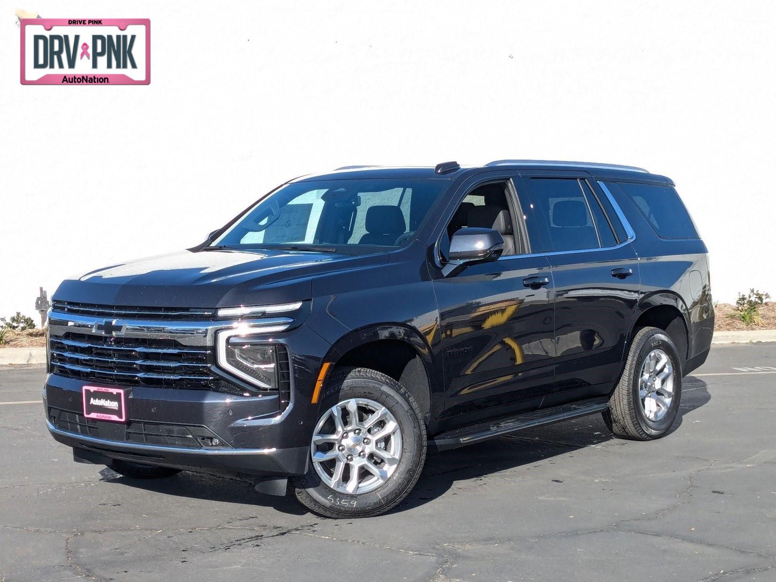 2025 Chevrolet Tahoe Vehicle Photo in VALENCIA, CA 91355-1705