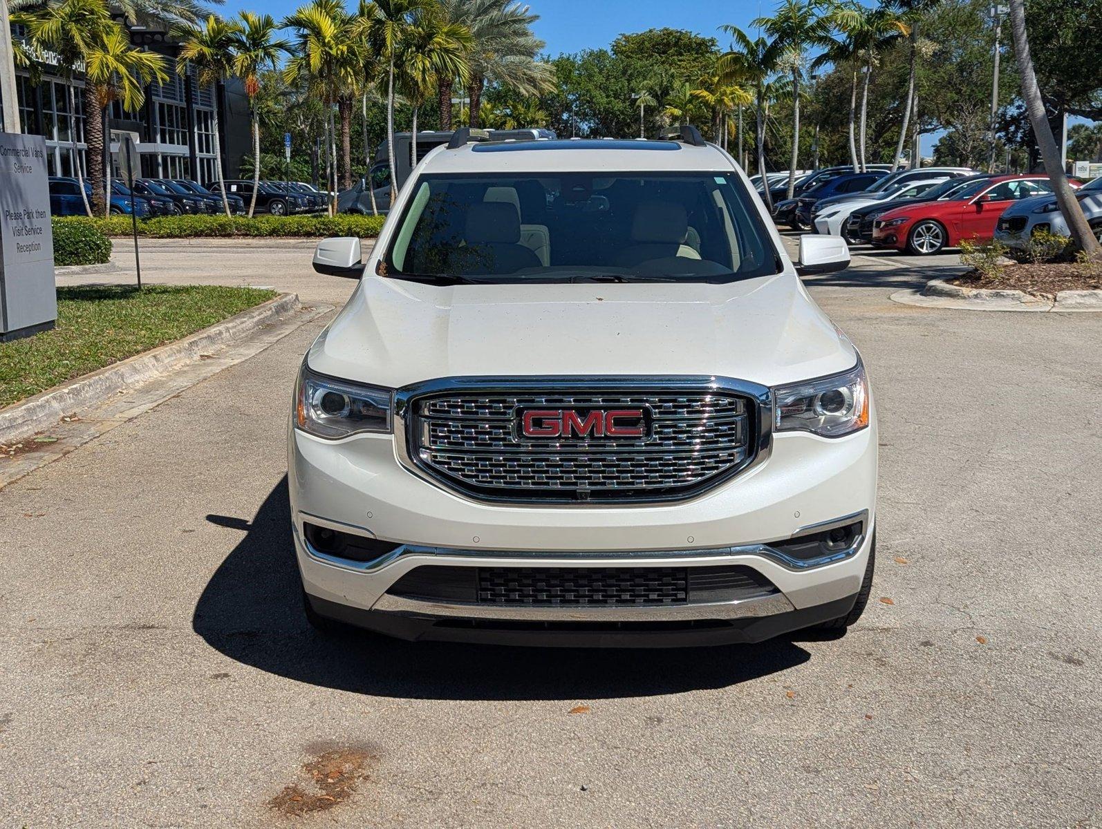 2017 GMC Acadia Vehicle Photo in Delray Beach, FL 33444