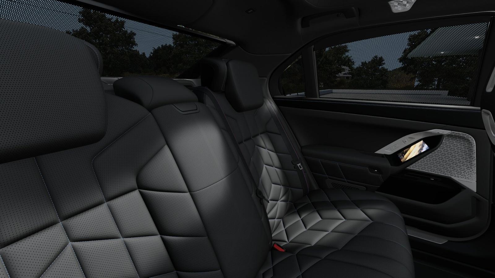 2025 BMW i7 Vehicle Photo in GRAPEVINE, TX 76051